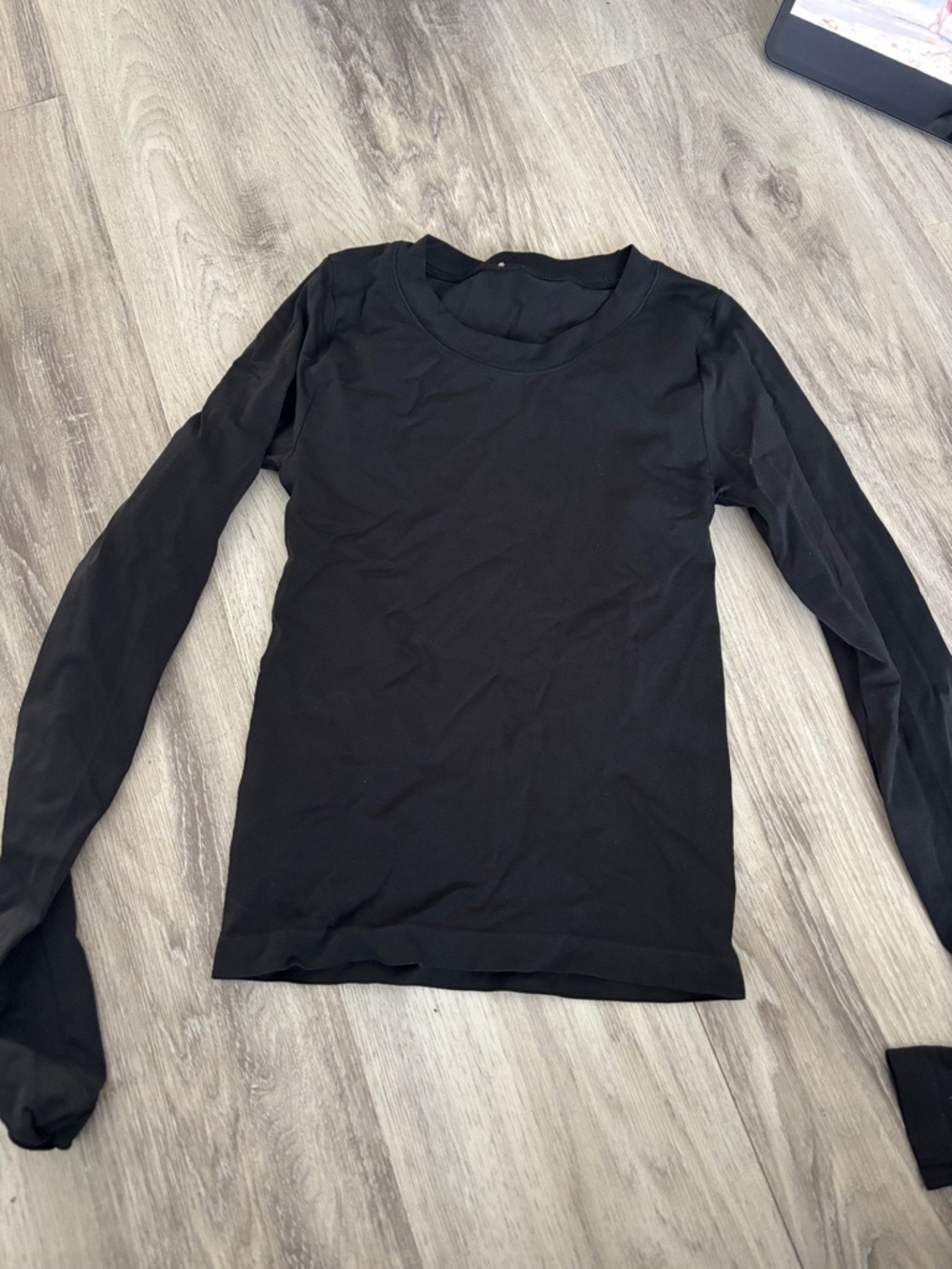 Aritzia Black Long Sleeve Tee